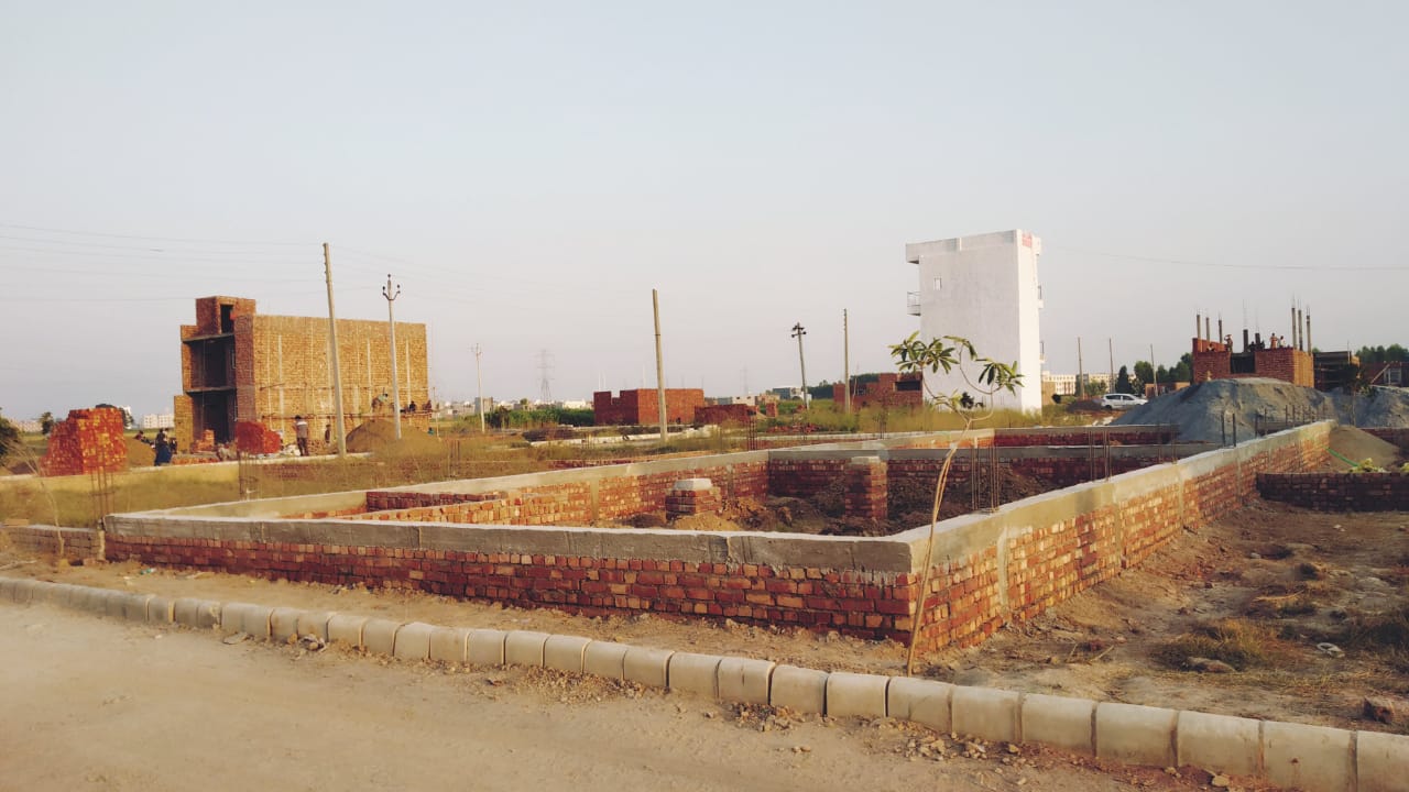 Buying Land in Guru Fateh Town